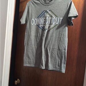 Gildan Gray Connecticut Kids Short Sleeve Tee